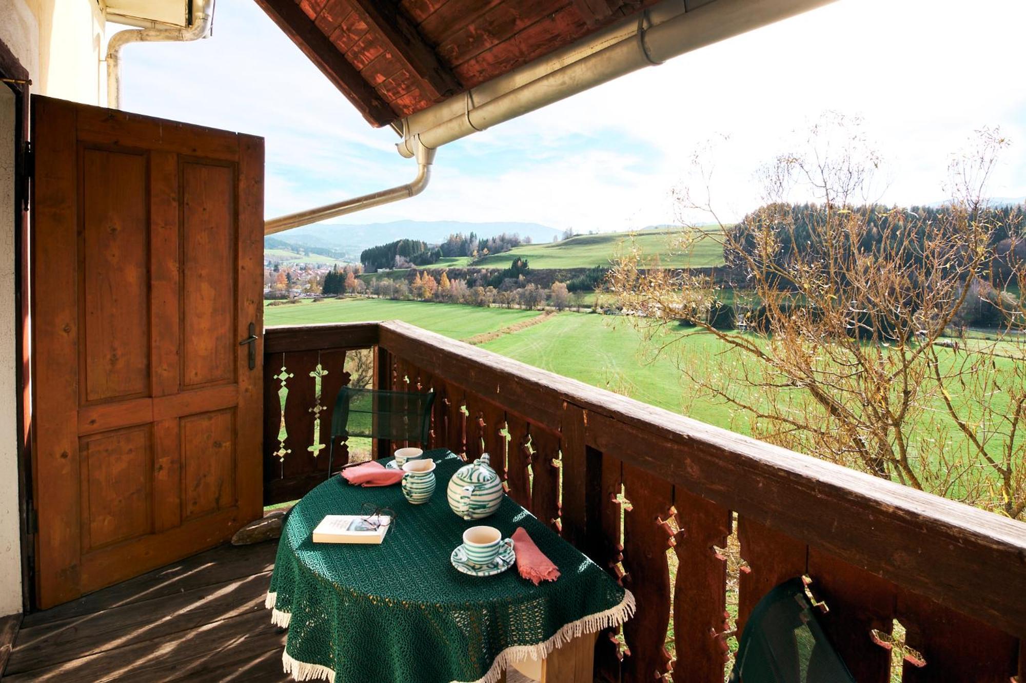 Hotel Landsitz Pichlschloss Neumarkt in Steiermark Exterior photo